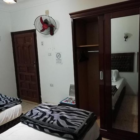 Pyramids Loft Homestay Kafrat al Jabal Экстерьер фото