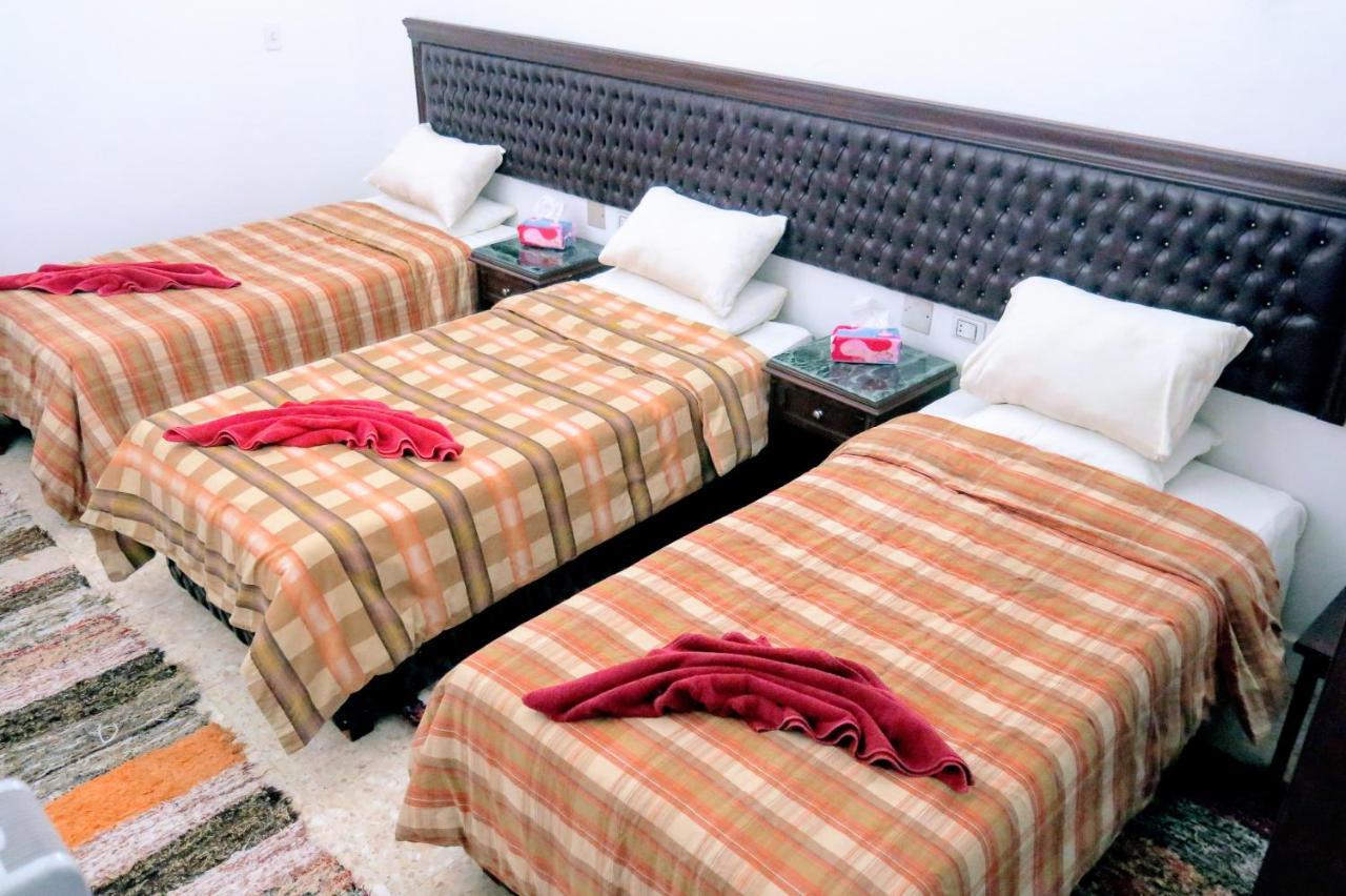 Pyramids Loft Homestay Kafrat al Jabal Экстерьер фото