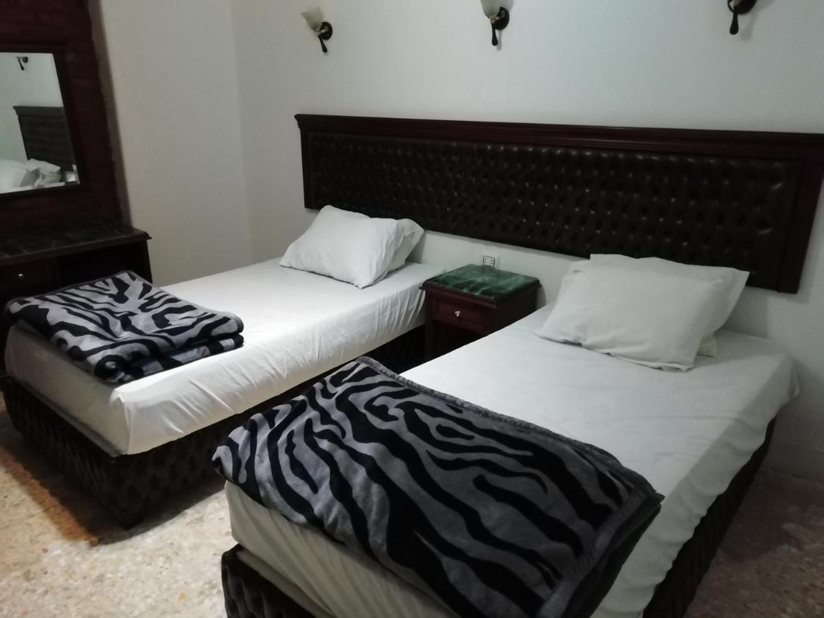 Pyramids Loft Homestay Kafrat al Jabal Экстерьер фото